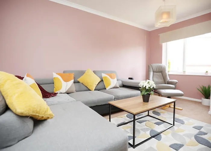 Palmers Place By N And N Worker Friendly In Bradley Stoke With Private Parking And Fast Wifi, Long Welcome Apartman *