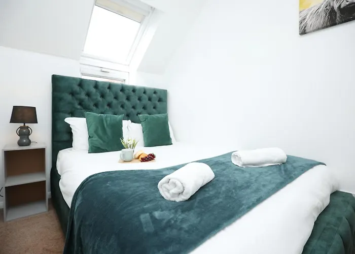 Apartman Palmers Place By N And N Worker Friendly In Bradley Stoke With Private Parking And Fast Wifi, Long Welcome Bristol