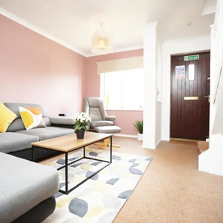 Apartamento Palmers Place By N And N Worker Friendly In Bradley Stoke With Private Parking And Fast Wifi, Long Welcome Bristol